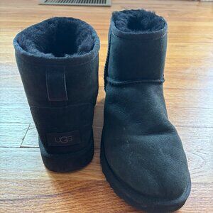 UGG Black Classic Mini II Genuine Shearling Lined Boot